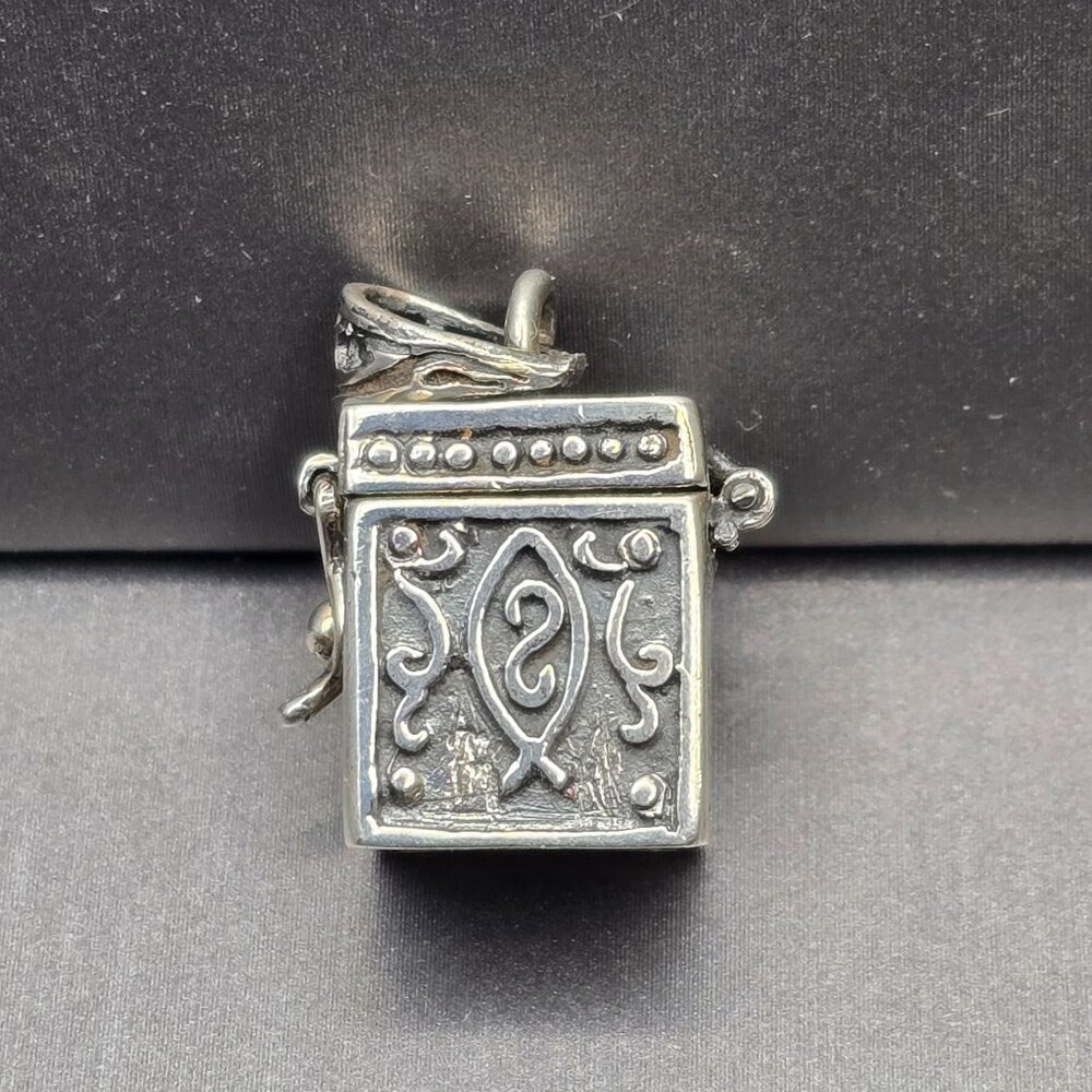 VTG 925 Sterling Silver Prayer Box Pendant 1" 8.07g Signed DHS - Picture 3 of 12